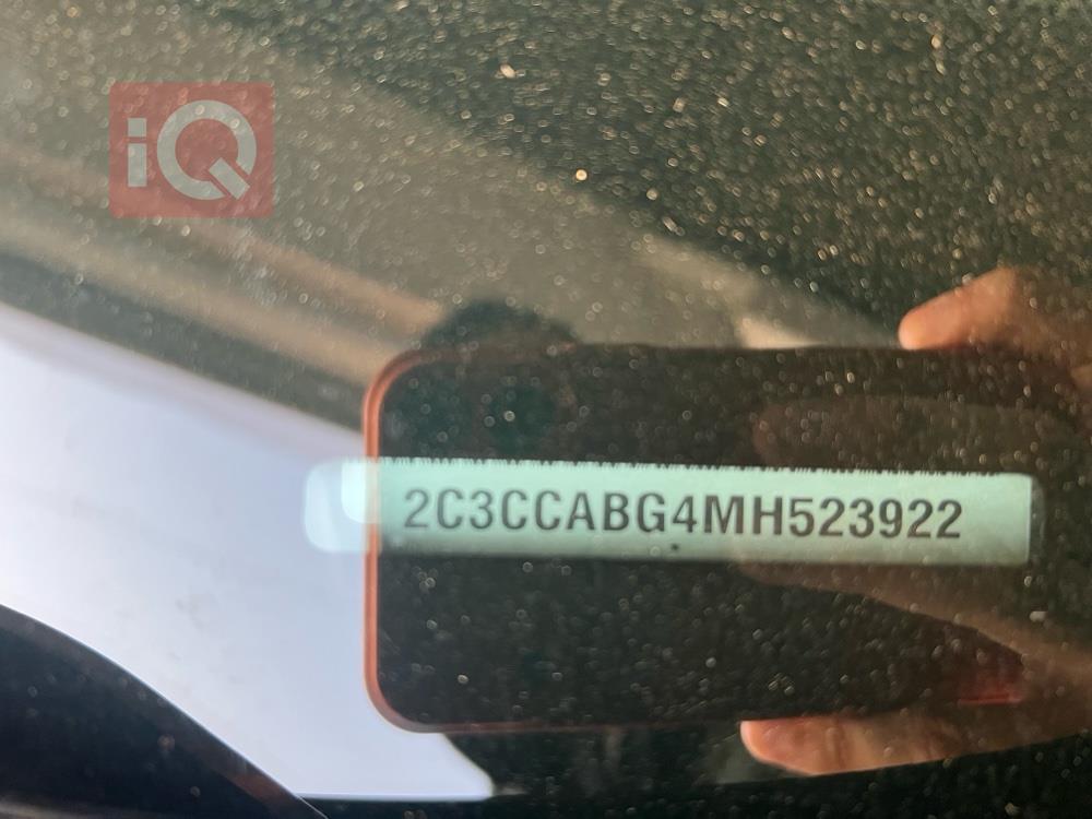 کرایسلەر 300